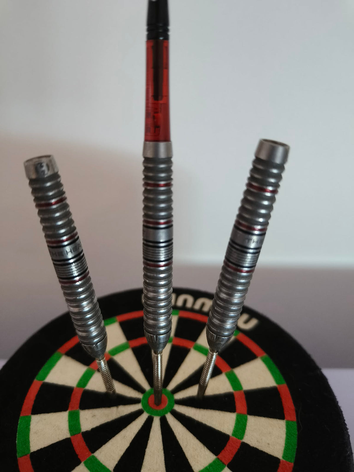 Harrows - Damon Heta V4 24g (Pre Loved)