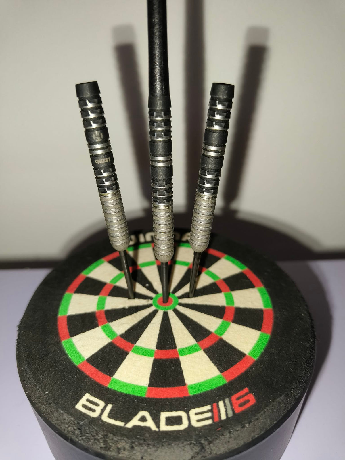 Harrows - Dave Chisnall V4 23g (Pre Loved)